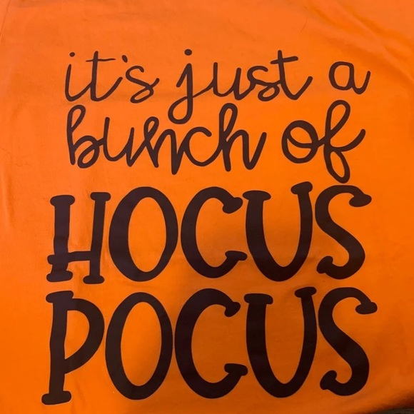 Hocus Pocus T-Shirt - Picture 3 of 3